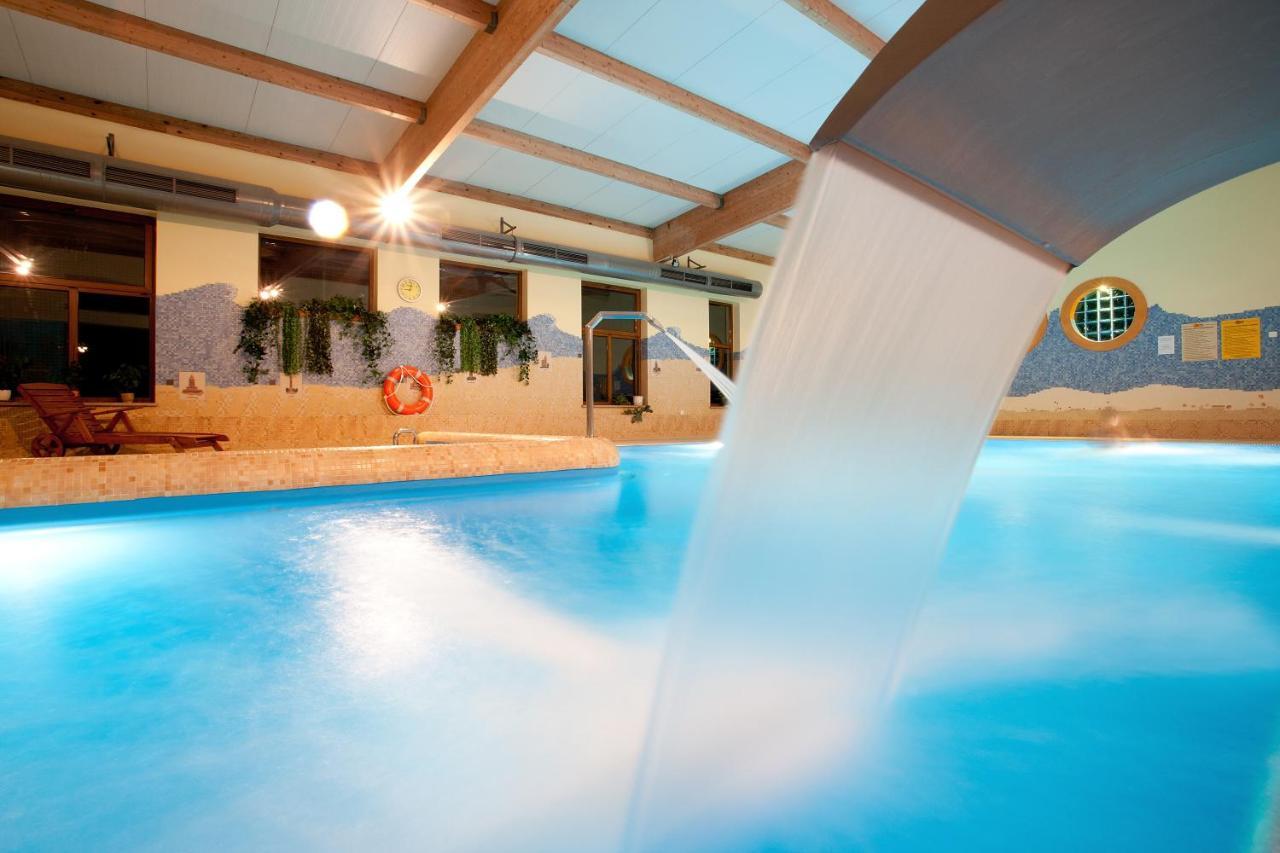 Jantar-Spa Kompleks Wypoczynkowo-Rehabilitacyjny Нехоже Экстерьер фото